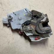 Замок двери задней левой для Nissan Primera P11