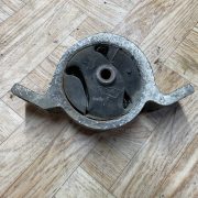 Подушка крепления двигателя для Nissan Primera P11