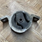 Подушка крепления двигателя для Nissan Primera P11