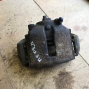 Суппорт передний левый для Opel Omega B