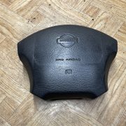 Подушка безопасности водителя для Nissan Primera P11