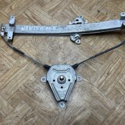Стеклоподъемник передний левый для Nissan Almera N15