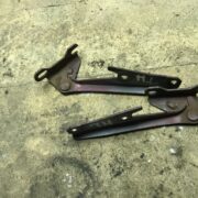 Петля капота для Mitsubishi Lancer 7