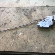 Замок двери задней левой для Nissan Primera P11