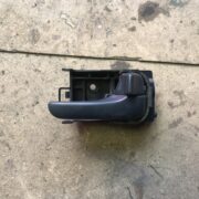 Ручка внутренняя задняя правая для Nissan Primera P11