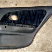 Обшивка двери задней правой (дверная карта) для Mitsubishi Lancer 7