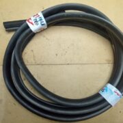 Уплотнитель двери передней правой для Nissan Primera P11