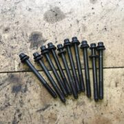 Болт для Mitsubishi Lancer 7