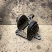 Кронштейн КПП для Ford Mondeo