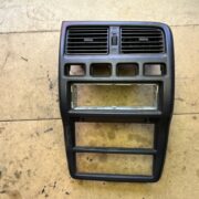 Консоль салона (кулисная часть) для Nissan Almera N15