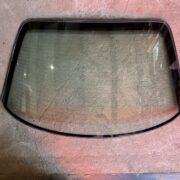 Стекло заднее для Opel Omega B