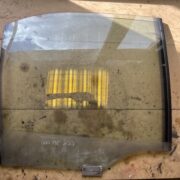 Стекло двери задней правой для Opel Omega B