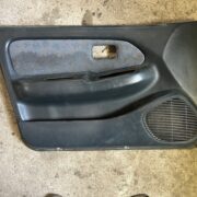 Обшивка двери передней левой (дверная карта) для Nissan Almera N15