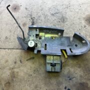 Личинка дверного замка для Opel Omega B