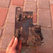 Кронштейн для Renault Laguna I