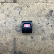 Кнопка аварийной сигнализации для Opel Astra F