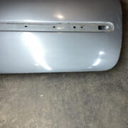 Дверь передняя правая для Renault Laguna I