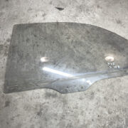 Стекло двери задней левой для Mazda Xedos 6 I