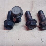 Болт суппорта для Mazda Xedos 6 I