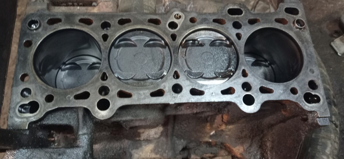 Блок цилиндров для Mazda Xedos 6 I