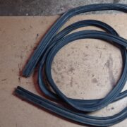 Уплотнитель багажника для Rover 400 HH-R