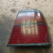 Фонарь задний правый для Nissan Primera P10