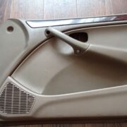 Обшивка двери передней правой (дверная карта) для Rover 400 HH-R