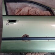 Дверь передняя правая для Nissan Primera P11