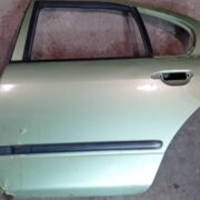 Дверь задняя левая для Nissan Primera P11