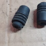 Отбойник капота (демпфер) для Rover 200 R3