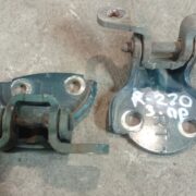 Петля двери задней правой для Rover 200 R3