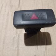 Кнопка аварийной сигнализации для Nissan Primera P11