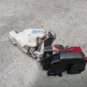 Замок двери передней левой для Mitsubishi Lancer 6