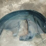 Защита арок задняя левая (подкрылок) для Rover 200 R3