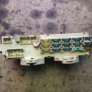 Блок предохранителей для Mazda 626 GE