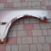 Крыло переднее правое для Opel Vectra B