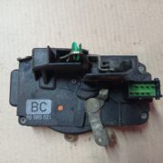 Замок двери передней левой для Opel Vectra B