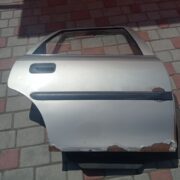 Дверь задняя правая для Opel Vectra B