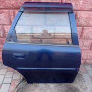 Дверь задняя правая для Opel Vectra B