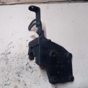 Кронштейн для Mazda 626 GE