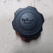 Пробка маслозаливная для Mazda 626 GE