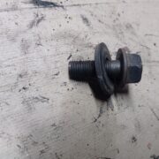 Болт двигателя для Mazda 626 GE