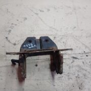 Кронштейн КПП для Mazda 626 GE