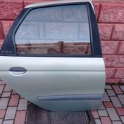 Дверь задняя правая для Renault Scenic I