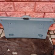 Обшивка крышки багажника для Renault Scenic I