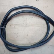 Уплотнитель двери задней левой для Opel Astra G