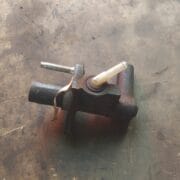 Цилиндр сцепления главный для Mazda 626 GE