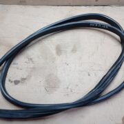 Уплотнитель двери передней левой для Opel Vectra B