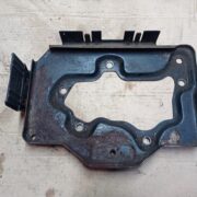 Полка аккумулятора для Opel Vectra B