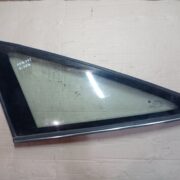 Стекло кузовное боковое левое для Opel Vectra B